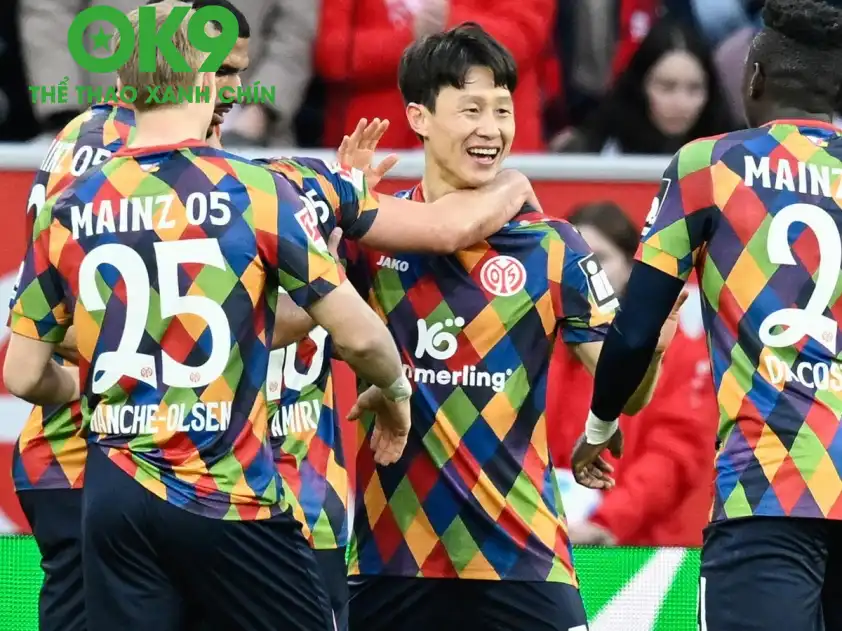 Mainz đang rất quyết tâm để có được 3 điểm (Ảnh: Bundesliga) Mainz đang rất quyết tâm để có được 3 điểm (Ảnh: Bundesliga)
